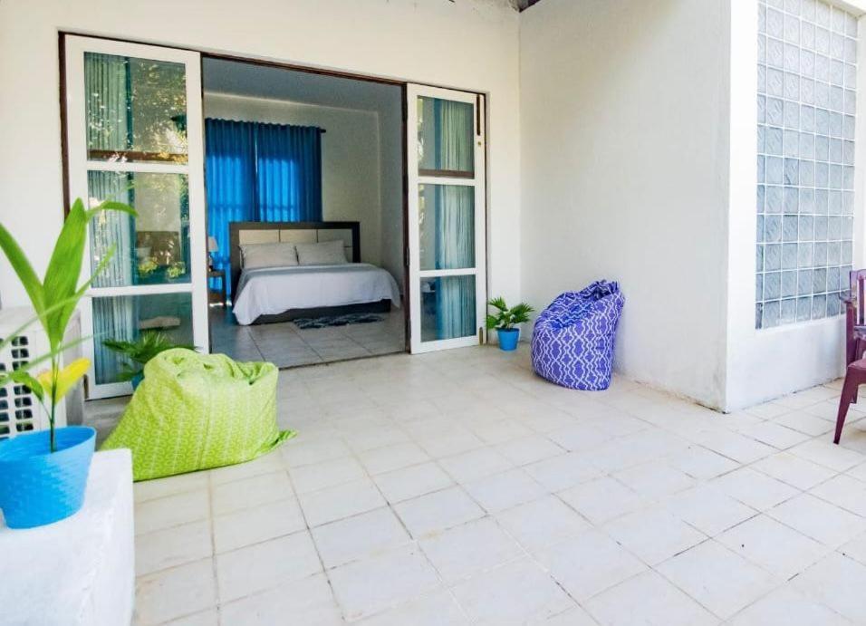 Hotel One Sixty Dehiwala-Mont Lavinia Extérieur photo
