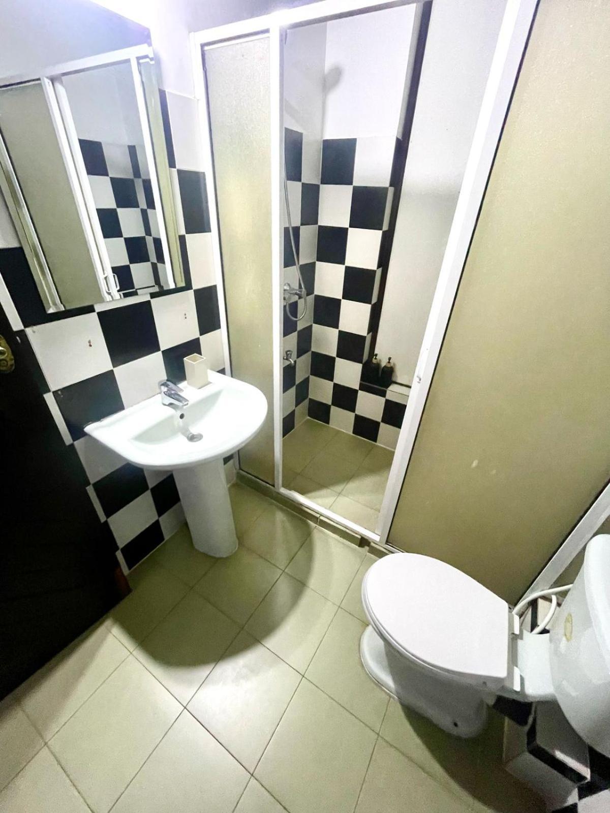 Hotel One Sixty Dehiwala-Mont Lavinia Extérieur photo